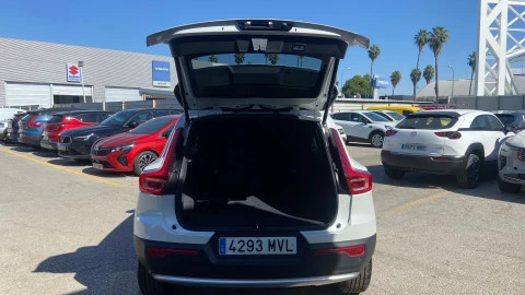 Volvo XC40 2.0 B3 G Core Auto