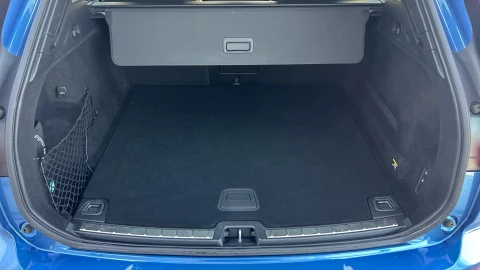 Volvo XC60 2.0 D4 R-Design Auto