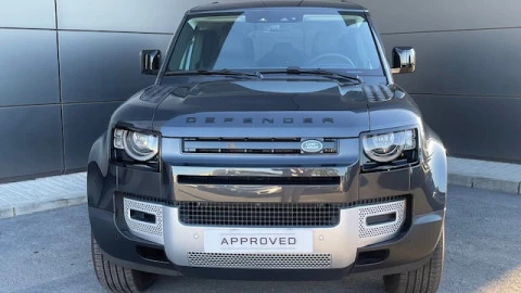 Land Rover Defender 2.0 Si4 404 SE 110 Auto 4WD PHEV