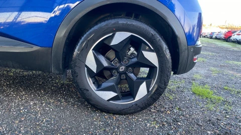 Renault Captur techno Eco-G 100cv (74 kW)