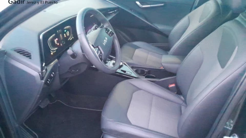 Kia Niro 1.6 GDi HEV 95kW (129CV) Drive