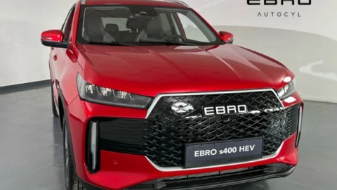 EBRO S400 1.5 DHE HEV Excellence CVT