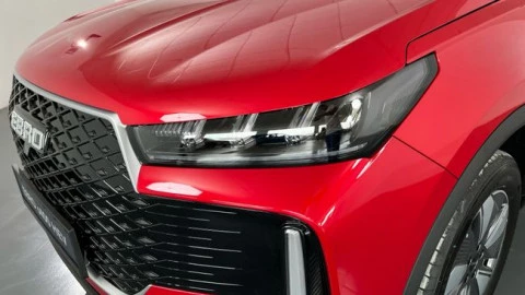 EBRO S400 1.5 DHE HEV Excellence CVT