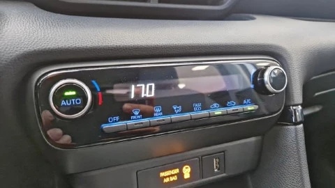 Toyota Yaris 1.5 120H Active Tech