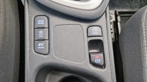 Toyota Yaris 1.5 120H Active Tech