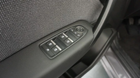 Renault Captur techno TCe 67kW (90CV)