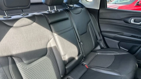 Jeep Compass eHybrid 1.5 MHEV 96kW Limited Dct