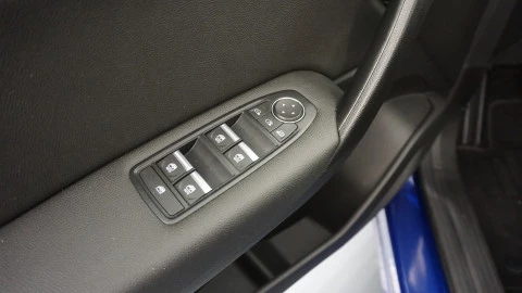 Renault Captur Zen TCe 140CV GPF Micro Híbrido