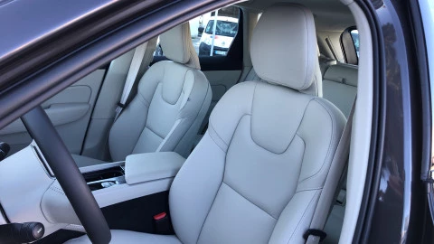 Volvo XC60 2.0 B4 G Core Pro Auto