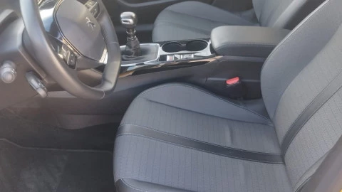 Peugeot 208 PureTech 73kW (100CV) Allure