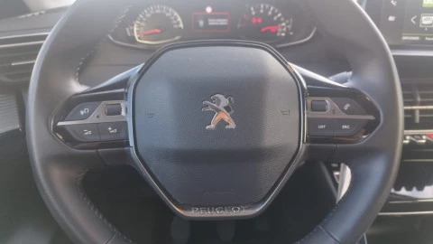 Peugeot 208 PureTech 73kW (100CV) Allure