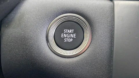 Renault Captur techno Eco-G 100cv (74 kW)