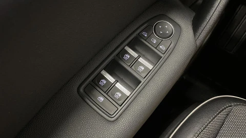 Renault Captur E-TECH Hibrido Enchufable Zen 117kW Renault Captur E-TECH Hibrido Enchufable Zen 117kW