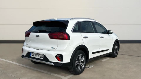 Kia Niro 1.6 GDi HEV 104kW (141CV) Drive