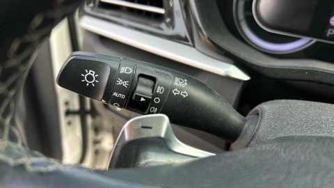 Kia Niro 1.6 GDi HEV 104kW (141CV) Drive