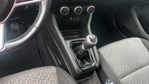 Renault Clio SL Limited