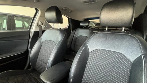Kia XCeed 1.6 MHEV Tech 100kW (136CV) DCT