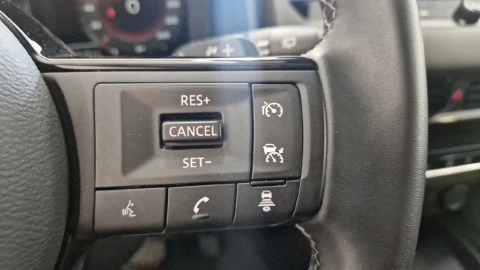 Nissan Qashqai DIG-T 116kW Xtronic N-Connecta