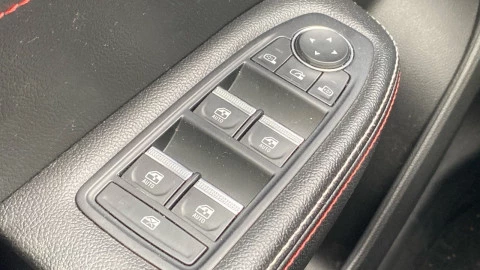 Renault Arkana RS Line TCe 103kW(140CV) EDC mild hybrid