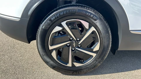 Kia Sportage 1.6 T-GDi HEV 158kW (215CV) Drive 4x2