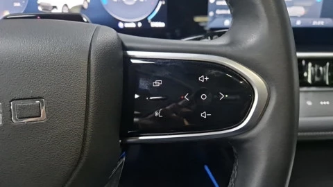 EBRO S700 1.6 TGDI Luxury 7 DCT