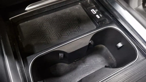 EBRO S700 1.6 TGDI Luxury 7 DCT