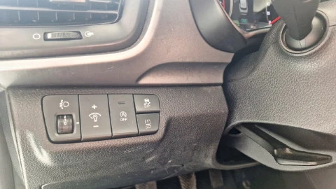 Kia Stonic 1.0 T-GDi 74kW (100CV) MHEV iMT Concept