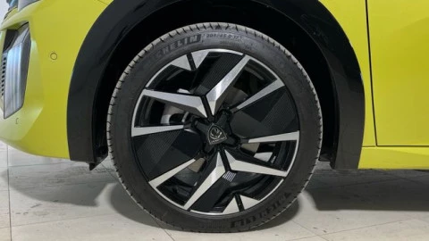 Peugeot e-208 GT Eléctrico 156 (115 Kw)