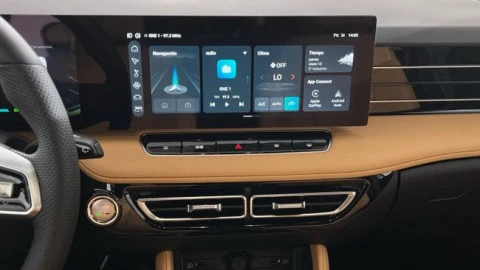 MG HS 1.5T PLUG IN HYBRID LUXURY