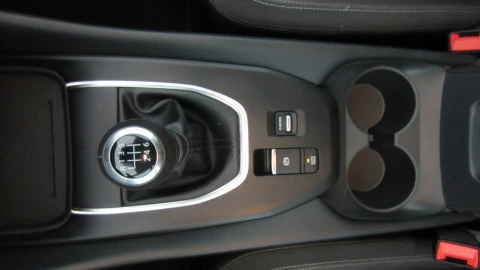 Nissan Qashqai DIG-T 103kW N-Connecta