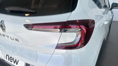 Renault Captur FAST TRACK