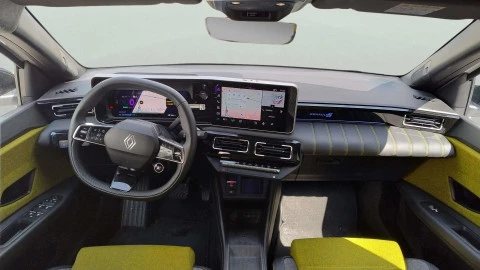 Renault 5 E-Tech R5 Iconic cinq autonomia confort 110 kW