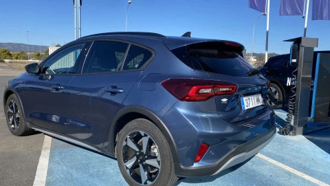 Ford Focus 1.0 Ecoboost MHEV 114kW Active