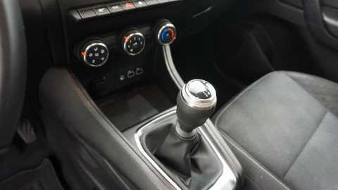 Renault Captur equilibre TCe 67kW (90CV)