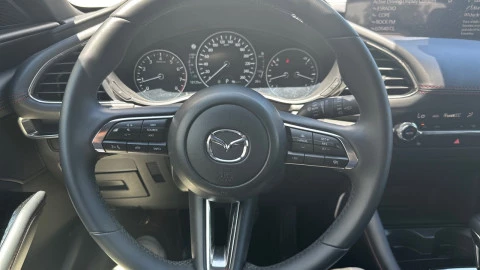 Mazda3 2.5L E-SKY G MHEV 103kW 6AT Homura