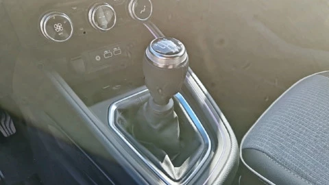 Renault Clio Techno TCe 90 (67kw)