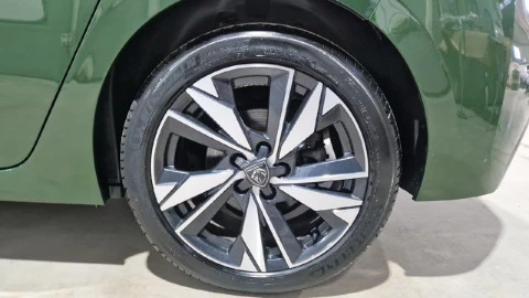 Peugeot Clio BERLINA CON PORTÓN 1.2 PURETECH 130 ALLURE PACK 130 5P