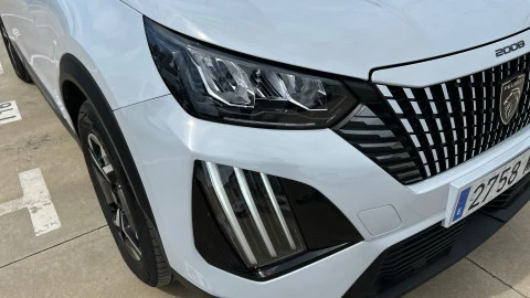 Peugeot 2008 N2008 Allure Hybrid 145 eDCS6