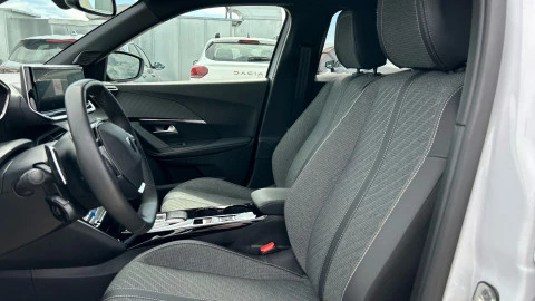 Peugeot 2008 N2008 Allure Hybrid 145 eDCS6