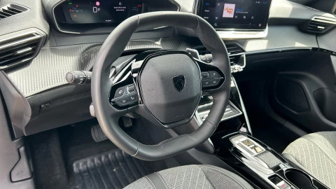 Peugeot 2008 N2008 Allure Hybrid 145 eDCS6