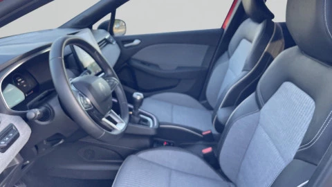 Renault Clio techno Eco-G 100cv (74kW)