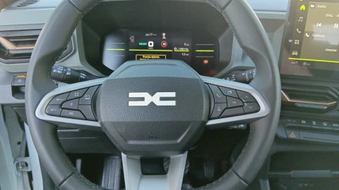 Dacia Duster Extreme hybrid 155
