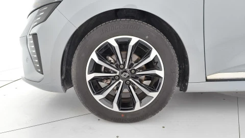 Renault Clio techno Eco-G 100cv (74kW)