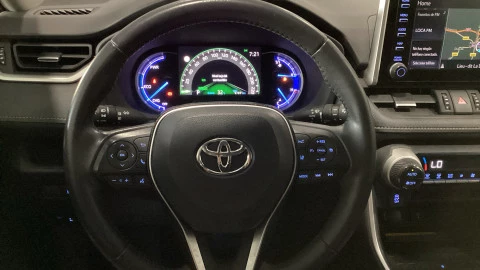 Toyota Rav4 2.5l 220H Advance