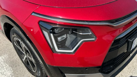 Kia Niro 1.6 GDi HEV 104kW (141CV) Drive