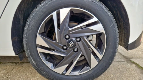 Hyundai i20 1.0 TGDI 74kW (100CV) 48V Klass