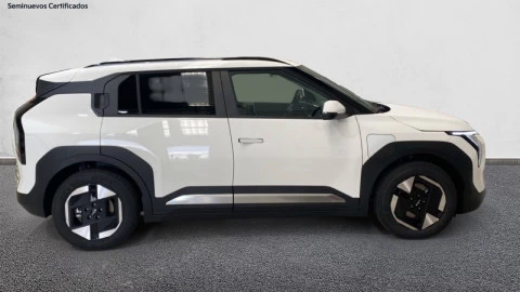 Kia EV3 Earth Standard Range