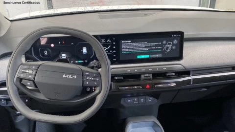 Kia EV3 Earth Standard Range