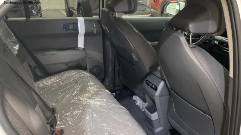 Kia EV3 Earth Standard Range