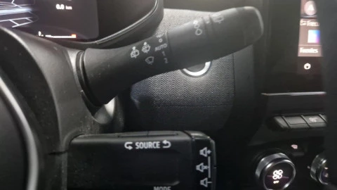 Renault Clio techno Eco-G 100cv (74kW)